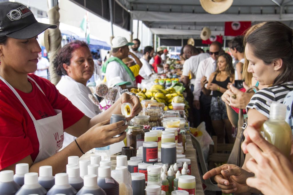 Brasil: Feria  Estadual de la Reforma Agraria es declarada patrimonio del Pueblo Carioca